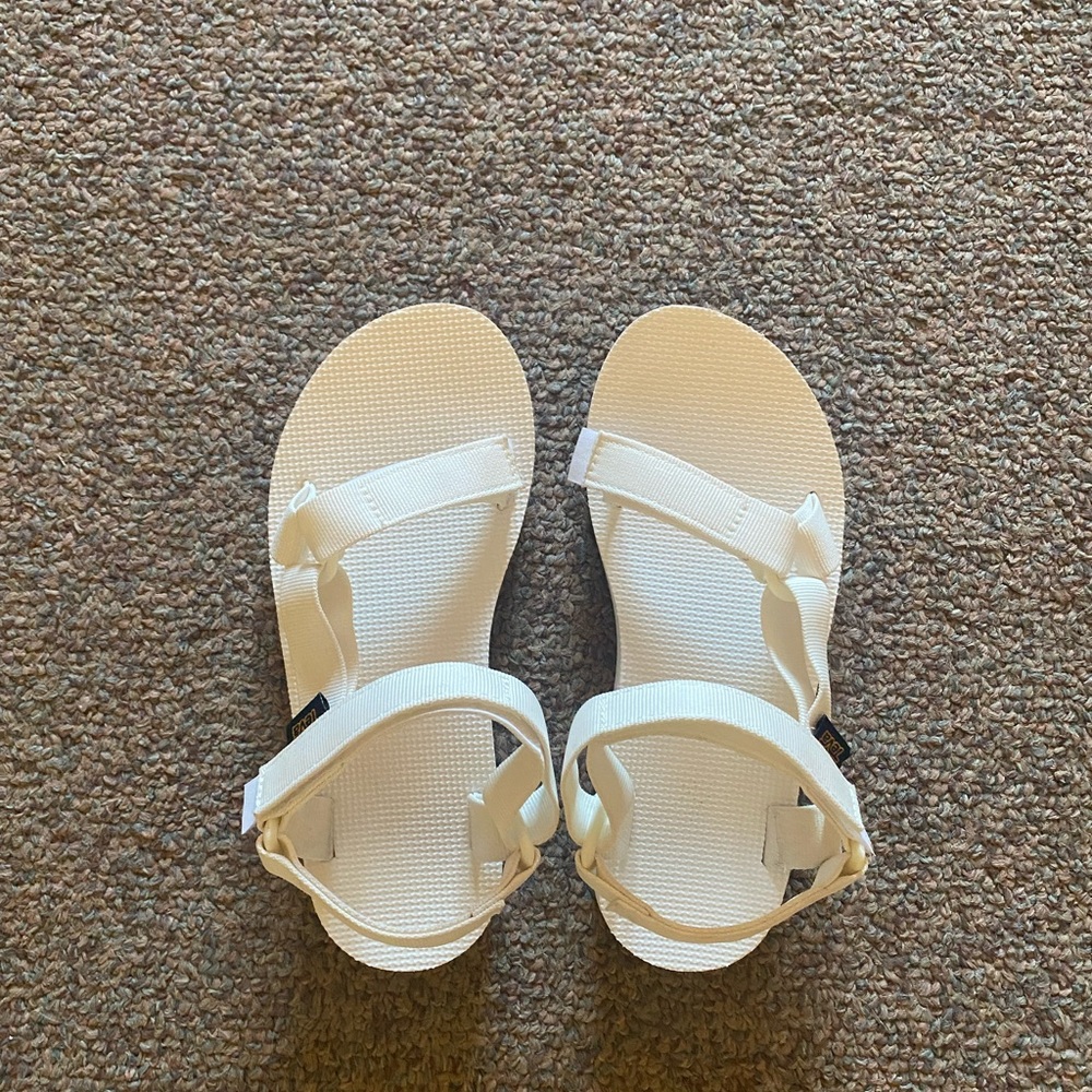 Brand new worn once white tevas